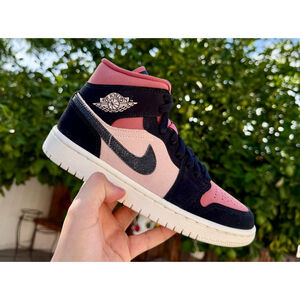 Jordan 1 Mid Sneakers Size 6 Black Pink bq6472-202